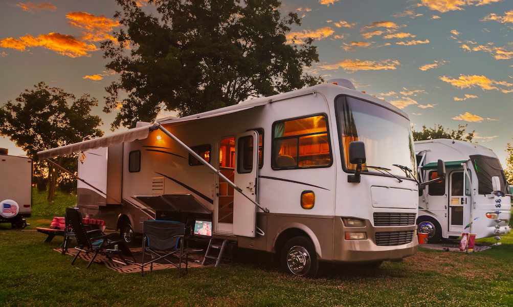 Blog Post - Memorial Day - Kick-Start Your Summer Travel with RVs